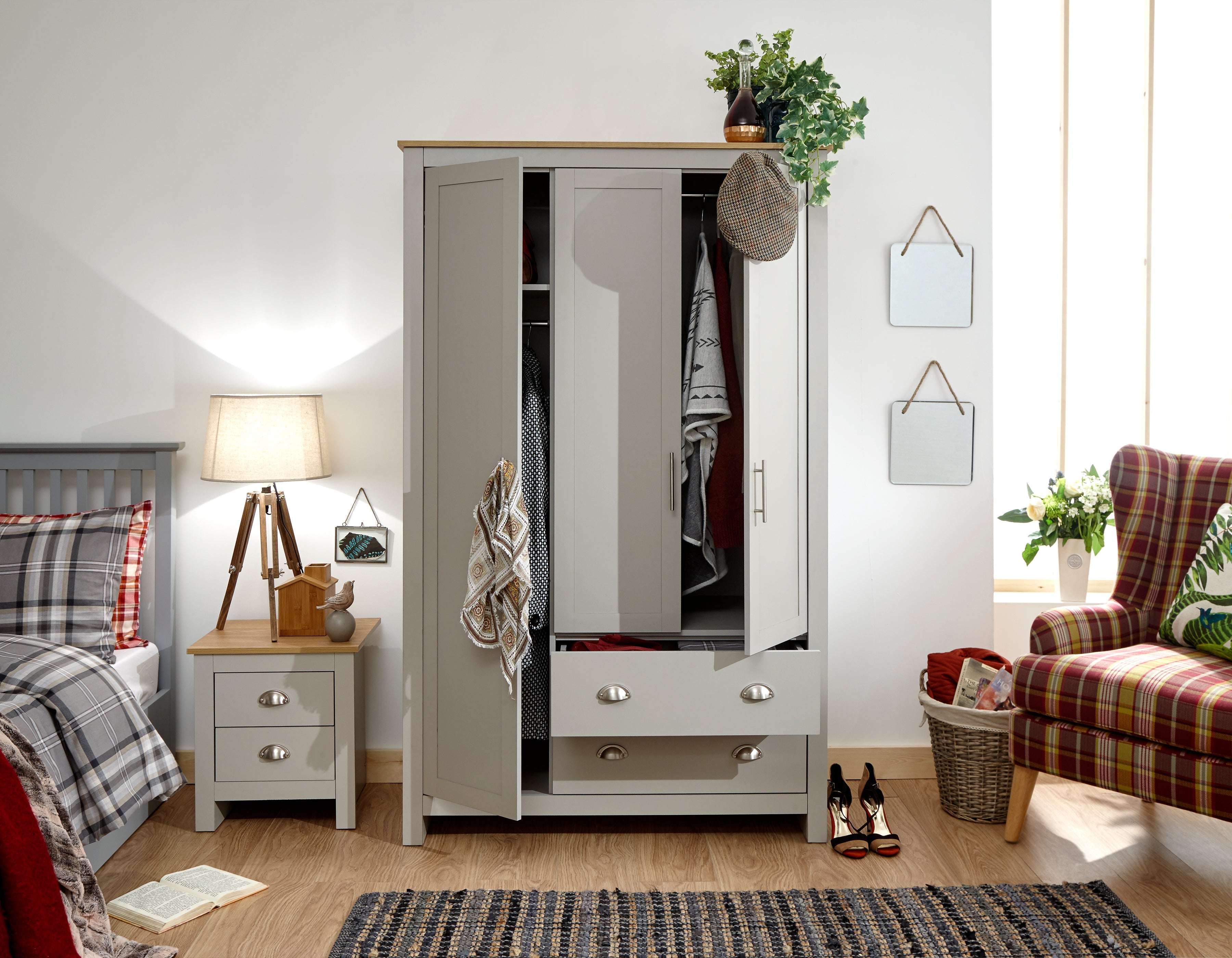 Lancaster 3 Door 2 Drawer Wardrobe Grey – GFW, view 5
