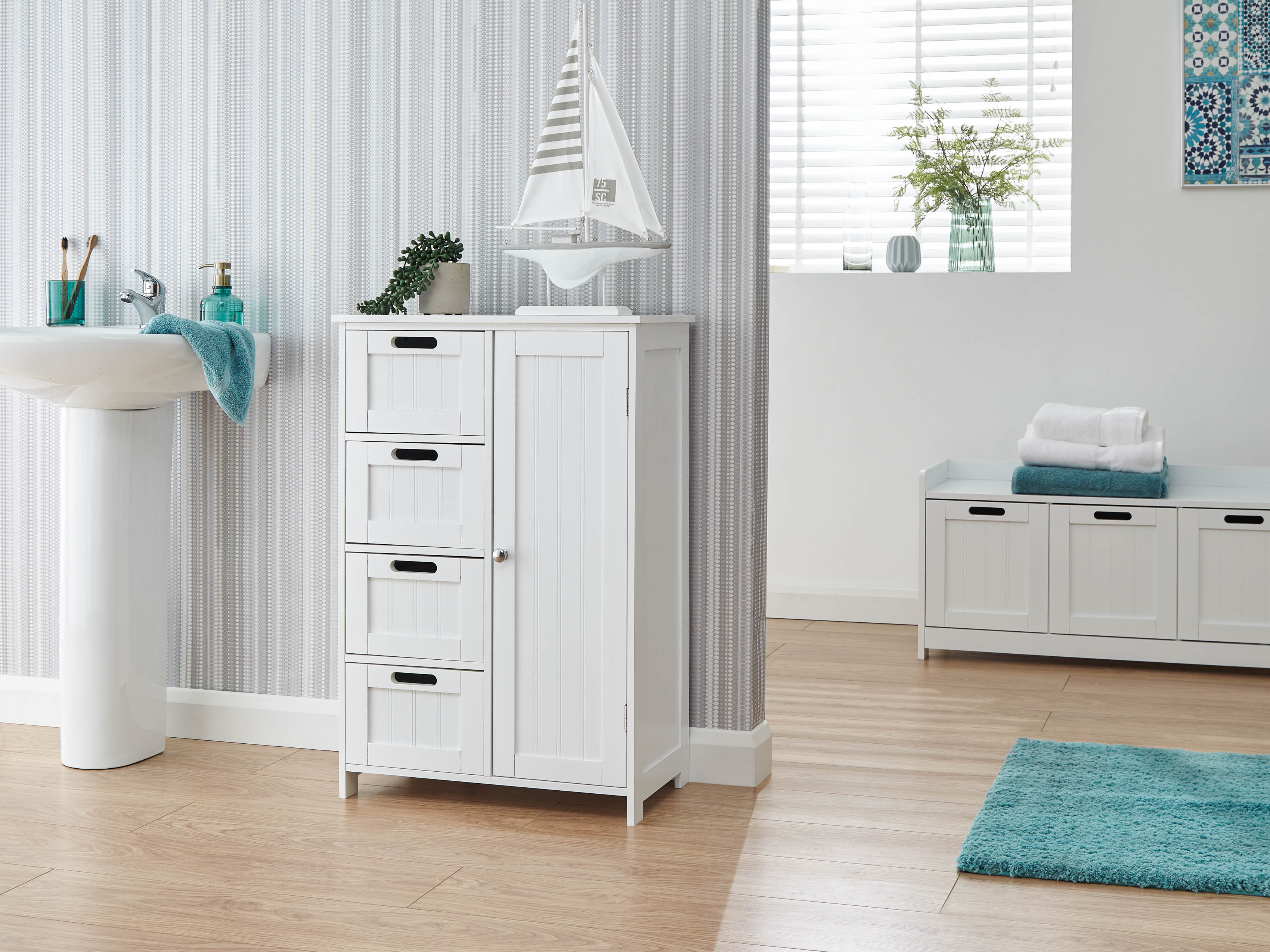 Colonial Multi Cabinet – White