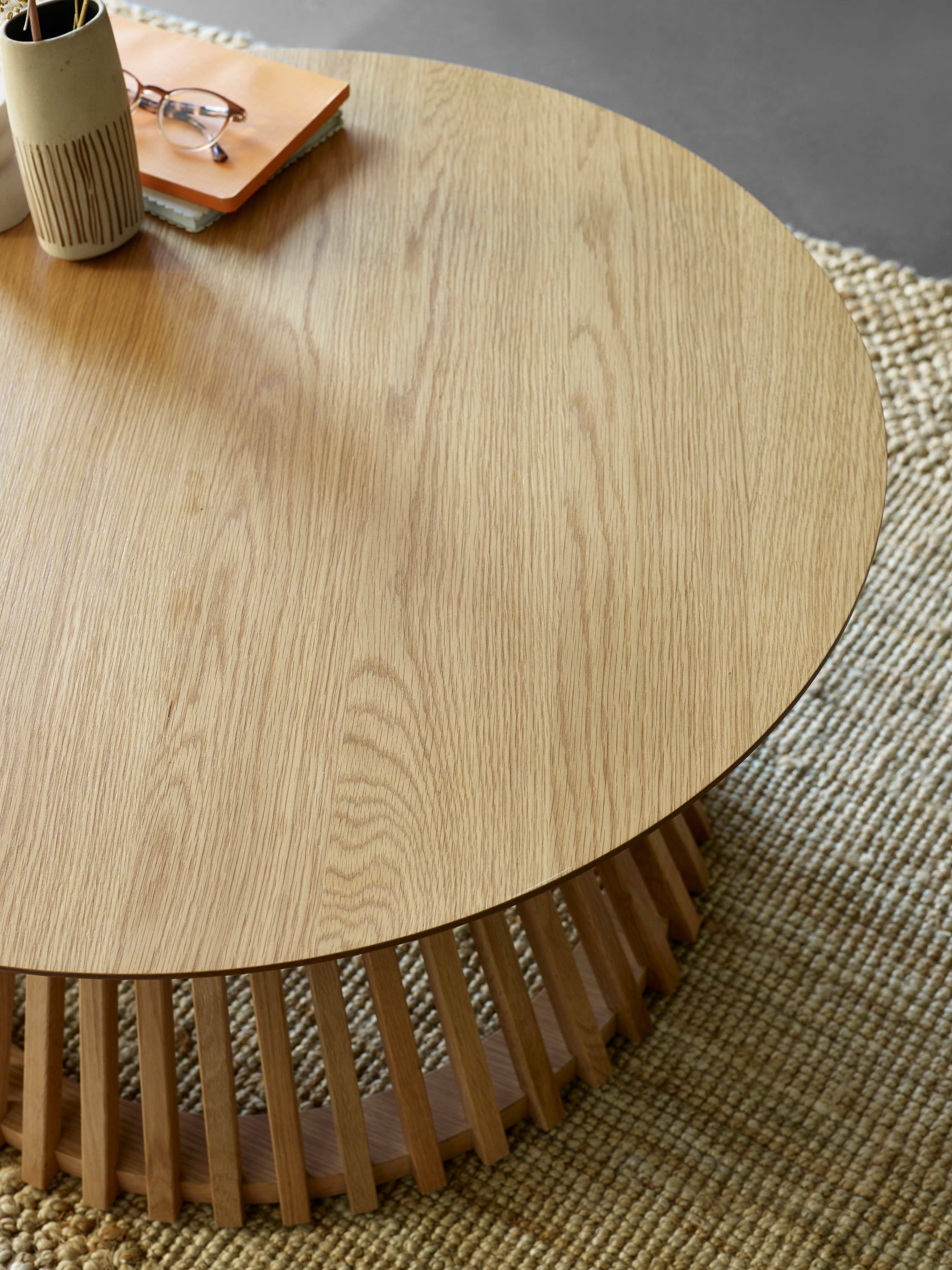 Ollie Natural Oak 80cm Round Coffee Table – Julian Bowen, view 6