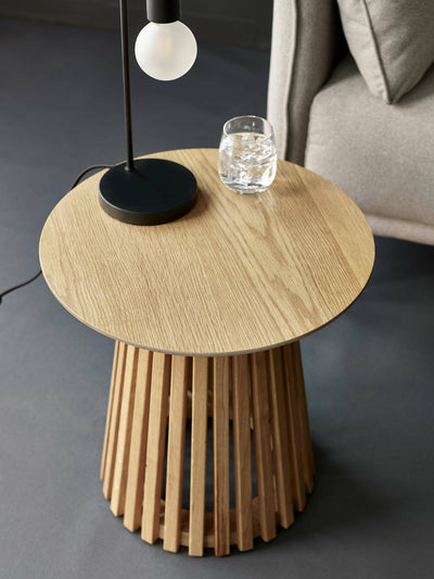 Ollie Natural Oak 45cm Round Lamp Table – Julian Bowen, view 2