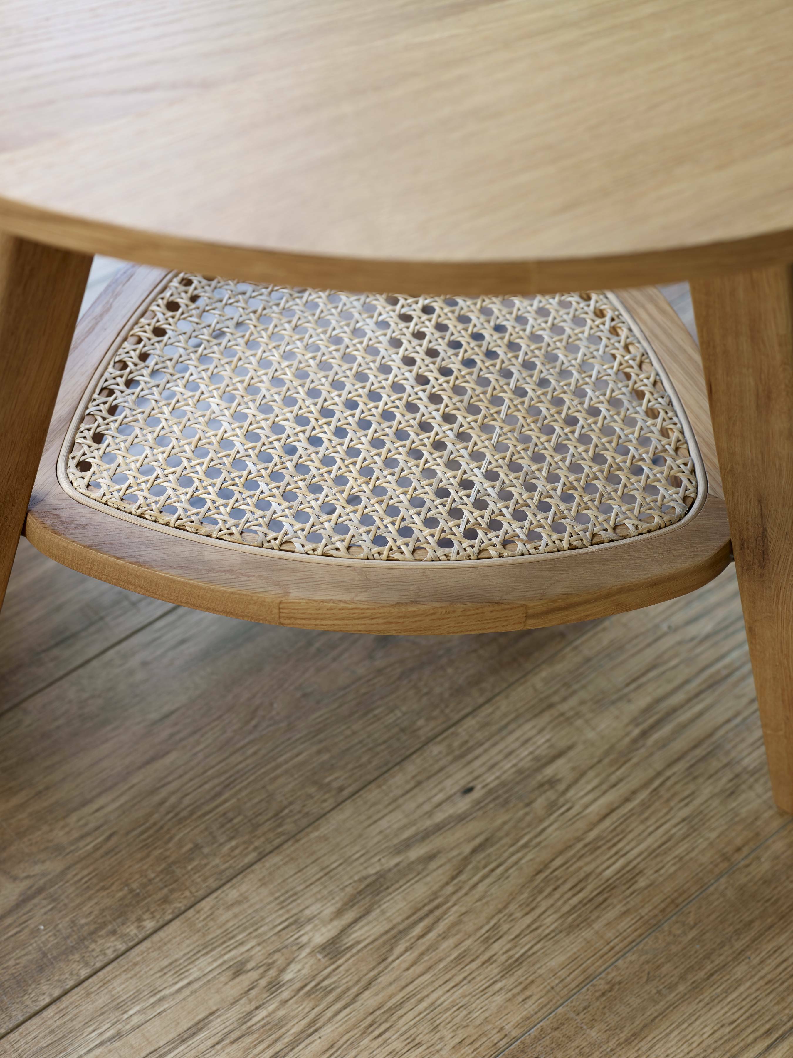 Vera Oak Triangular Side Table with Shelf – Julian Bowen, view 5