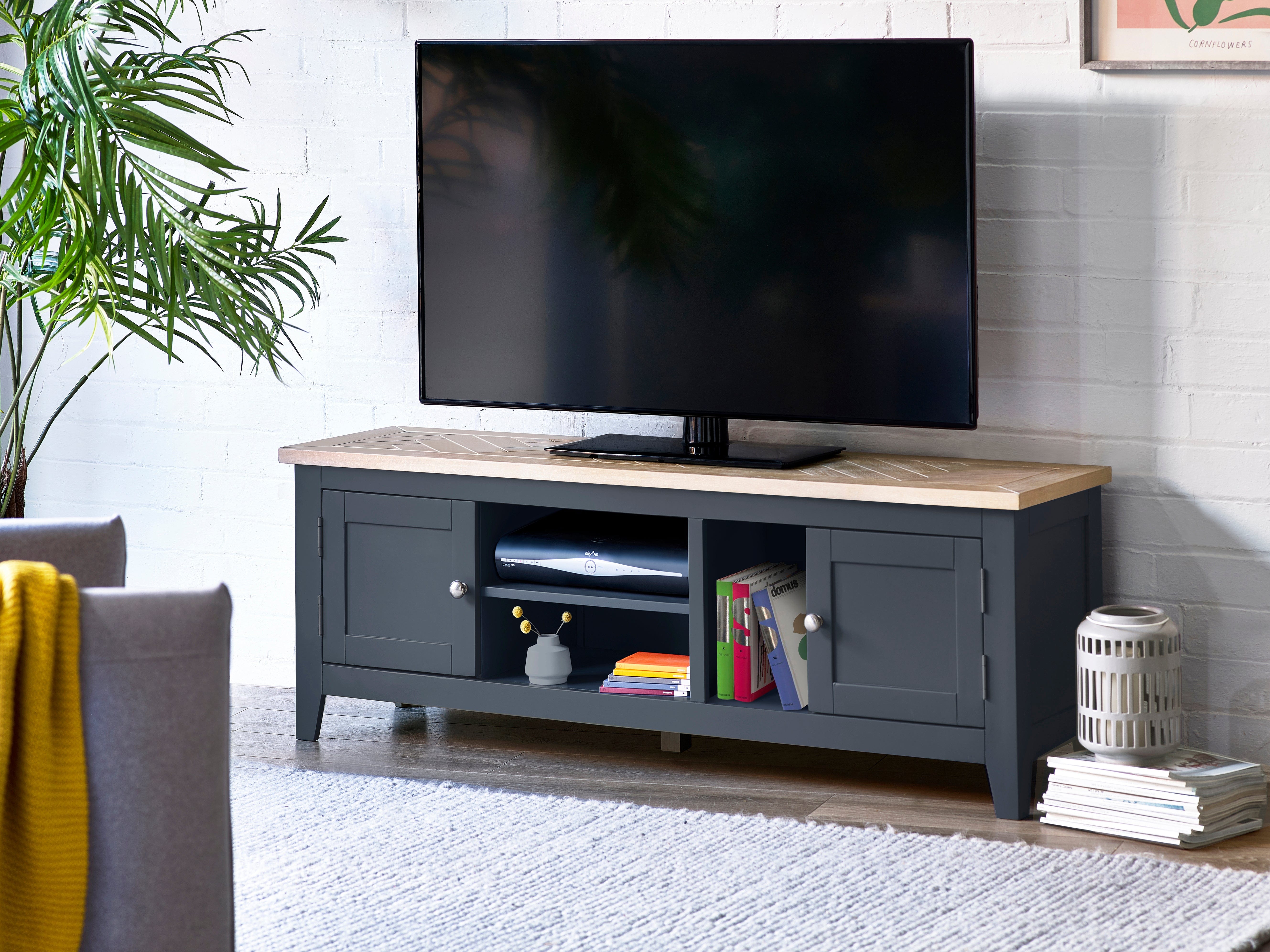 Bordeaux Tv Unit Dark Grey – Julian Bowen, view 2