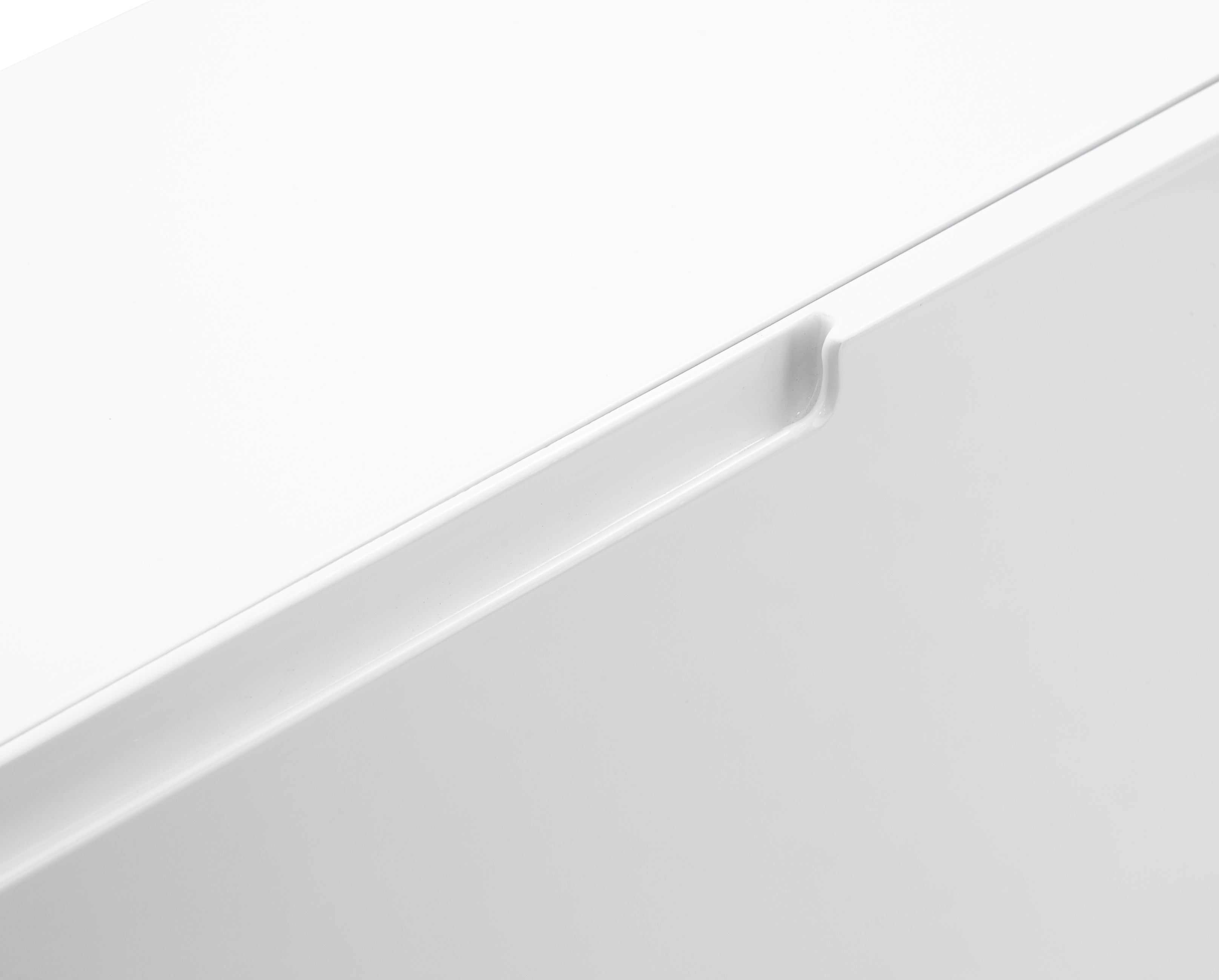 Narrow High – White