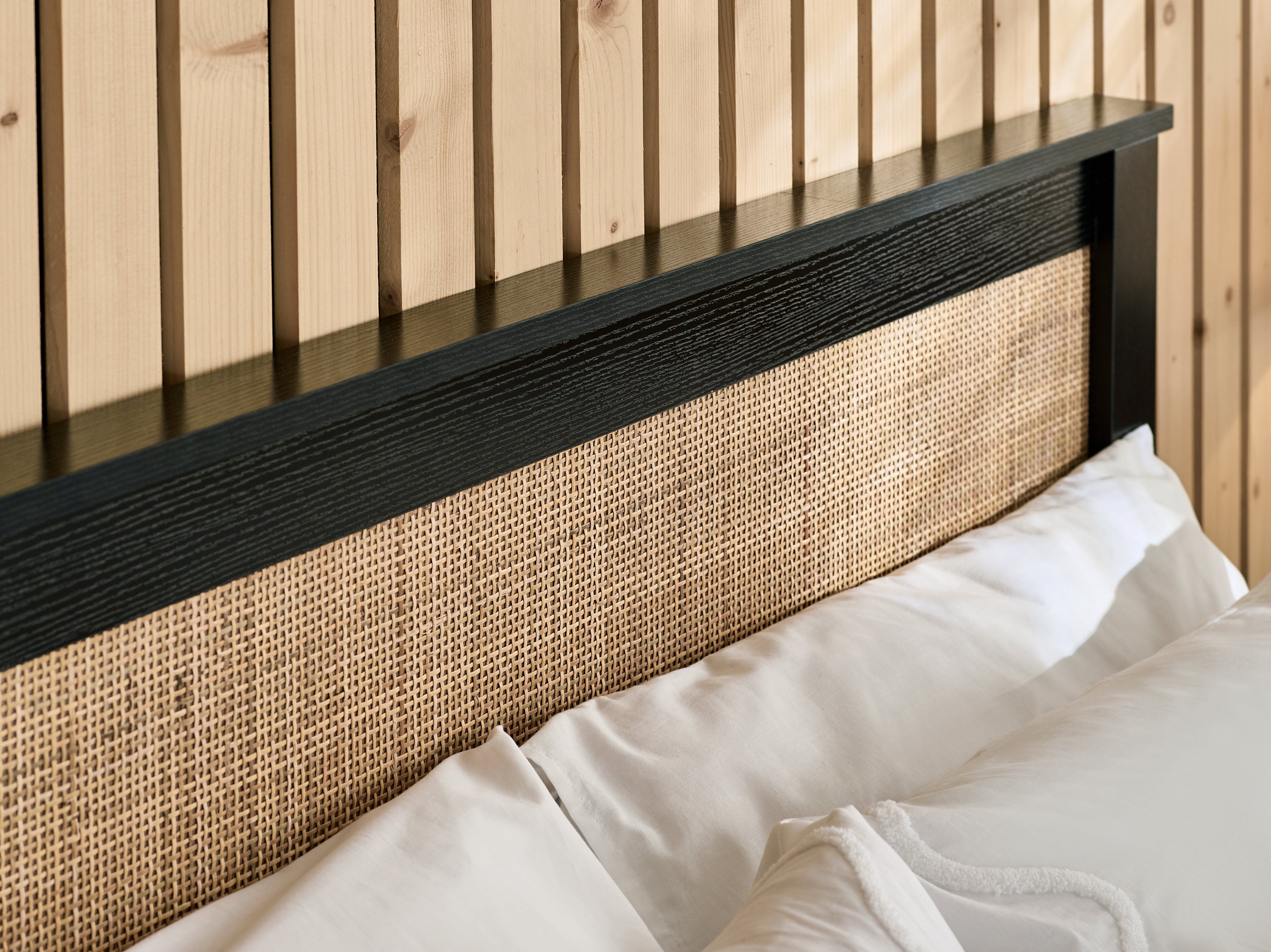 Padstow Ottoman Storage Bed - Black – Julian Bowen, view 4
