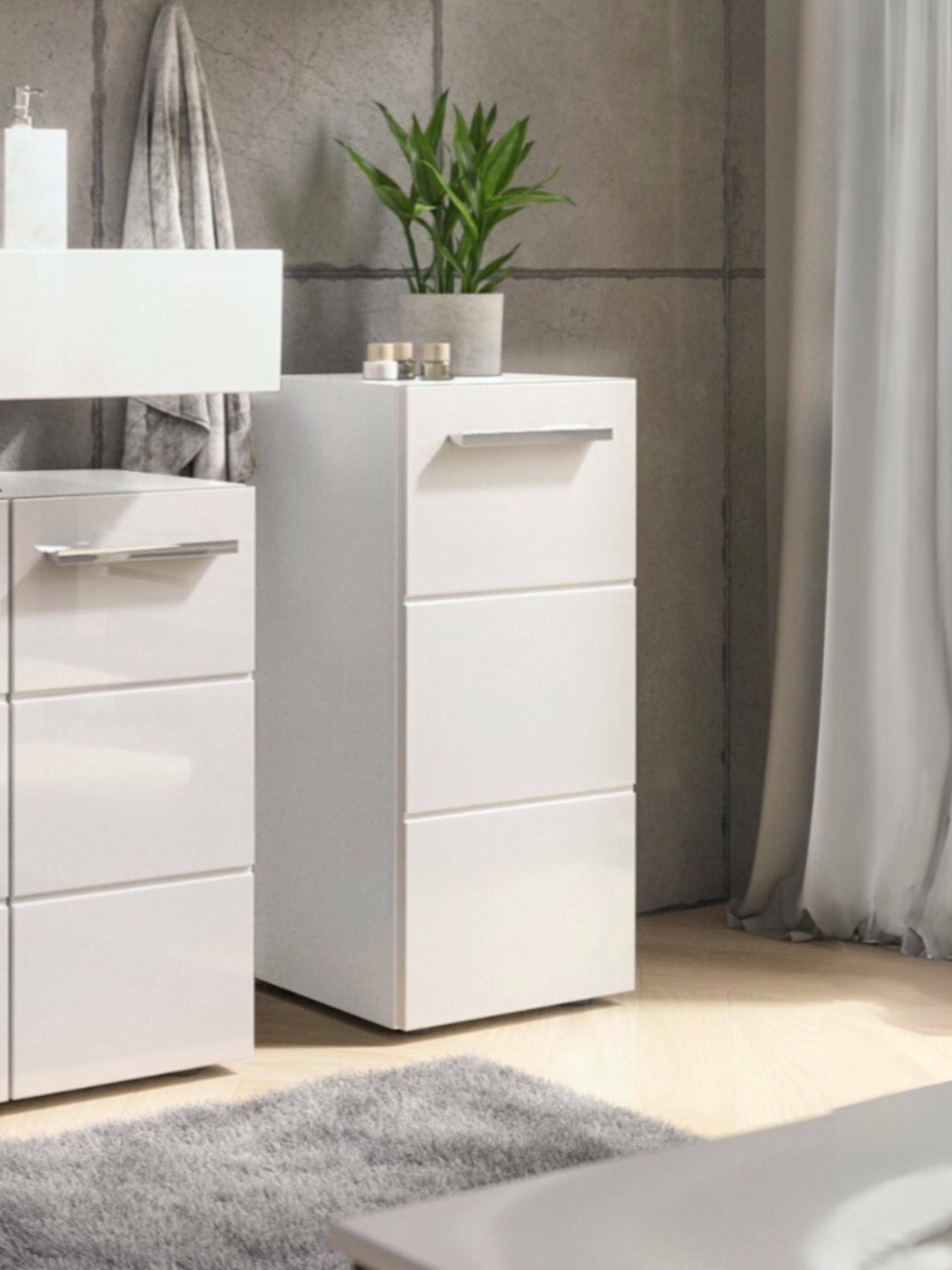 Mandy Cabinet – Julian Bowen, view 2