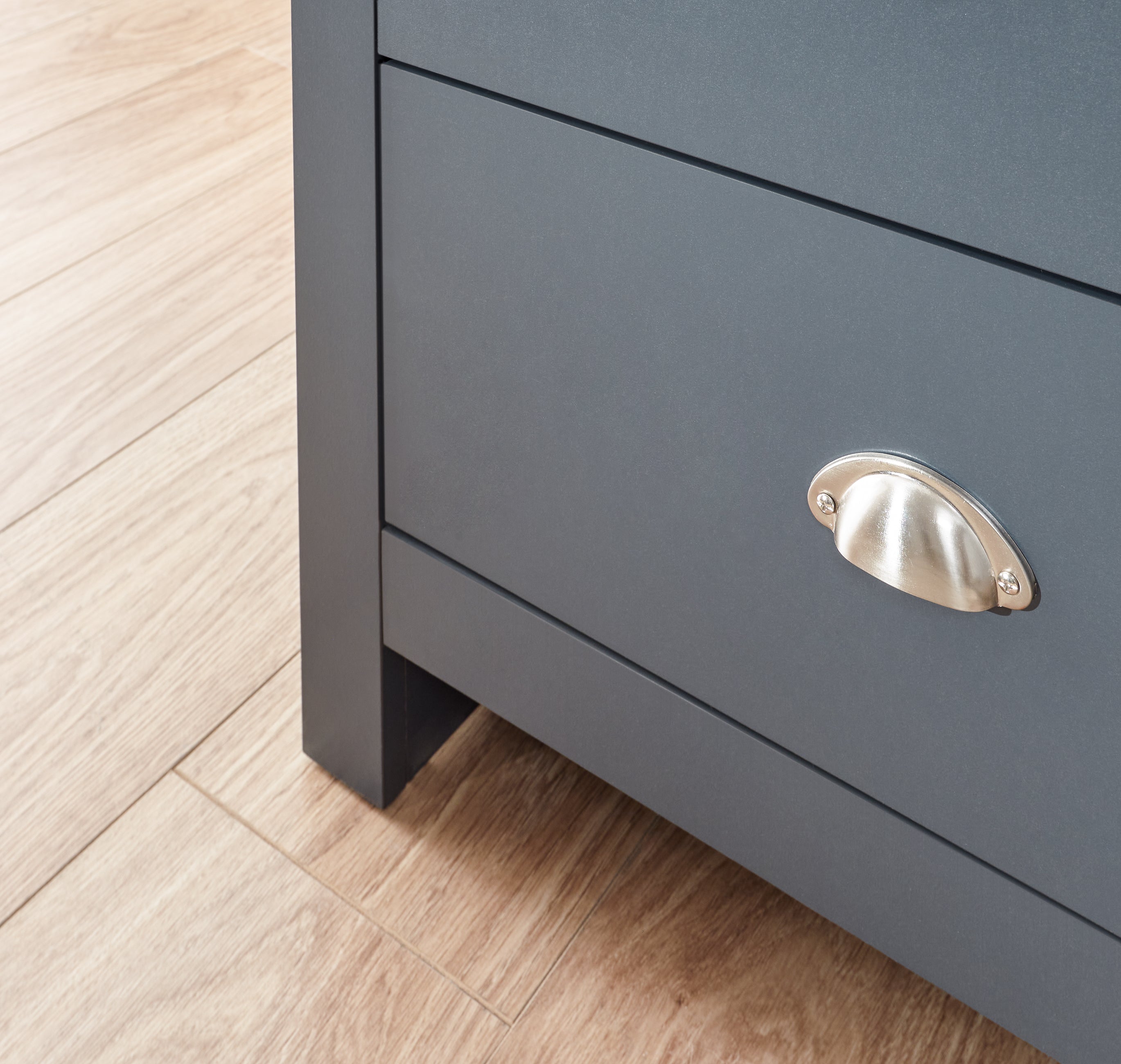 Lancaster Merchants Chest Slate Blue – GFW, view 5